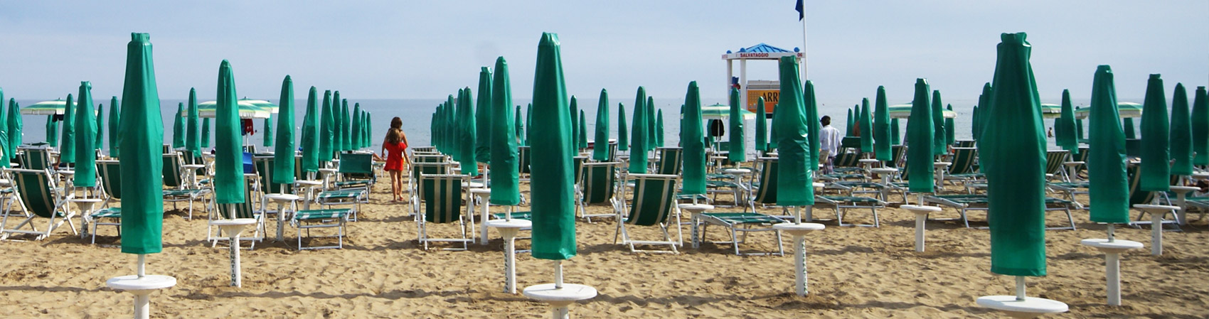 hotel-international-jesolo-slider-spiaggia-di-jesolo-di-giorno